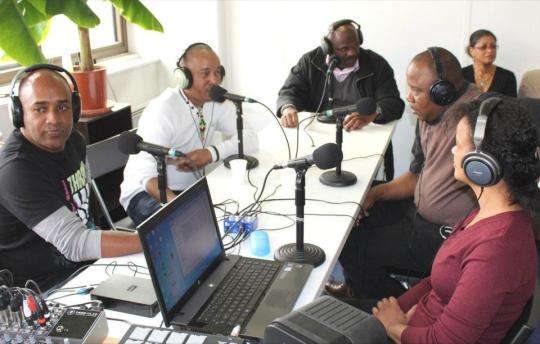 P2M radio - (c) Mitch Zeline