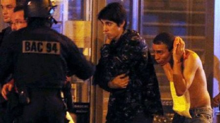 © DR Thomas Mattelon (à gauche) et Nicolas Lafargue (à droite) à la sortie du Bataclan